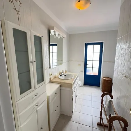 בית נופש Casa Micael - *