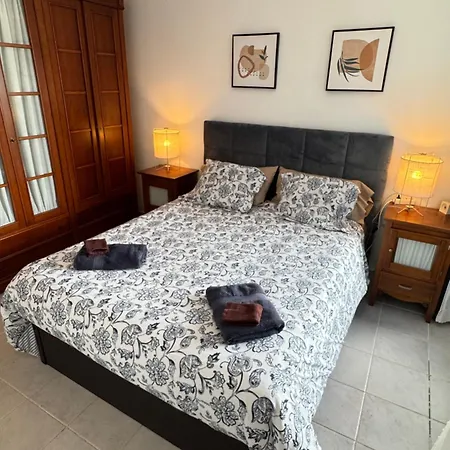 בית נופש Casa Micael -